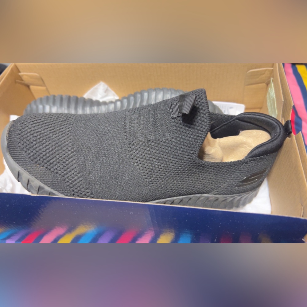 Skechers slip ons